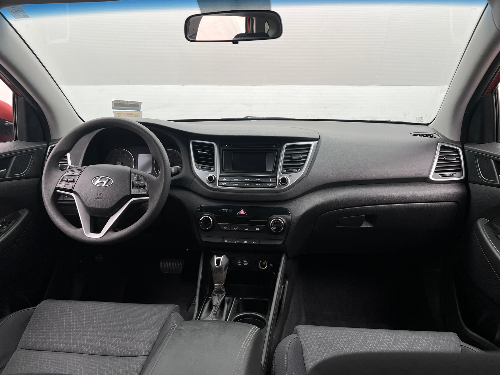 Thumbnail: 2017 Hyundai Tucson - 3