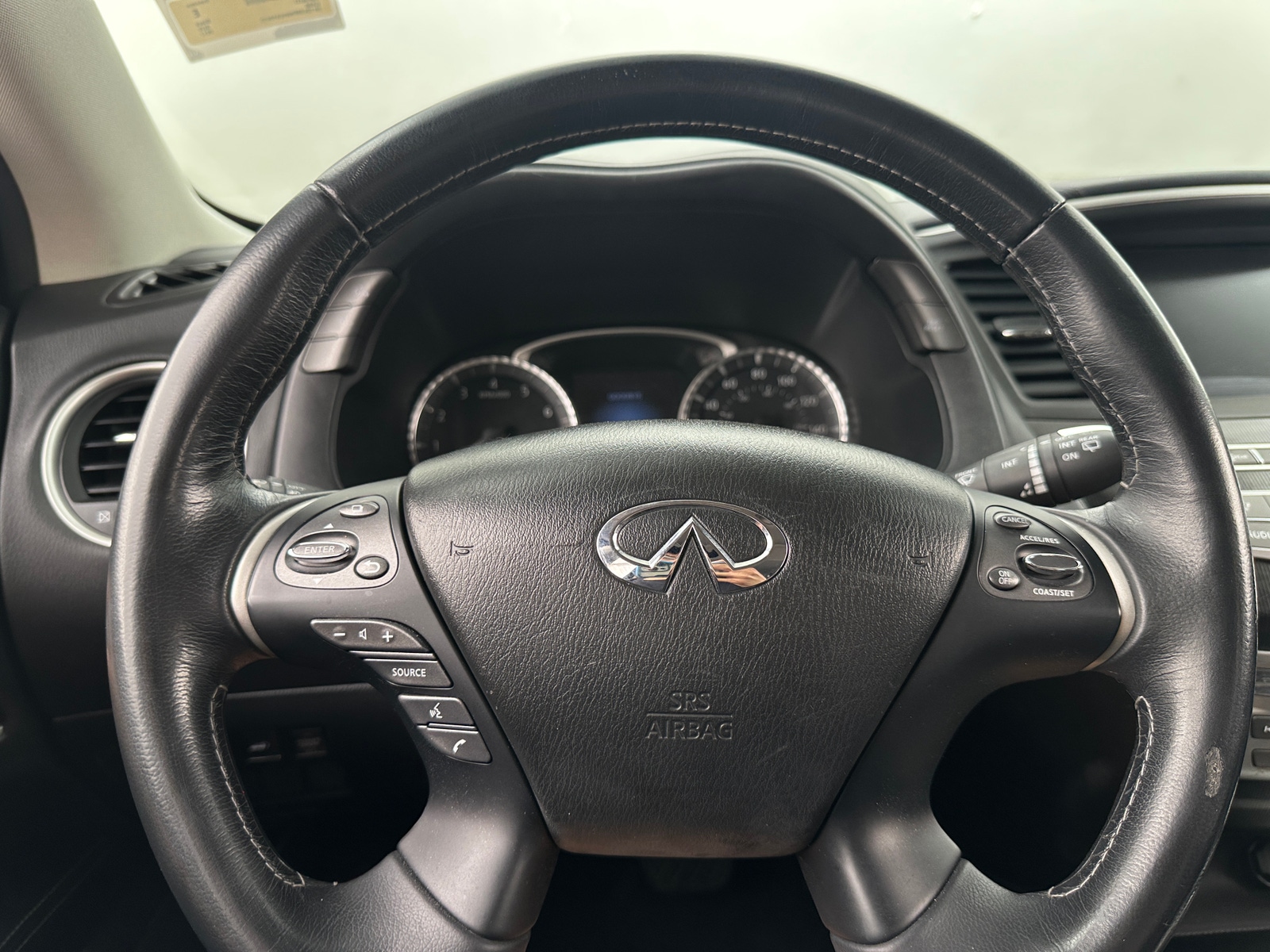 Thumbnail: 2017 INFINITI QX60 - 4