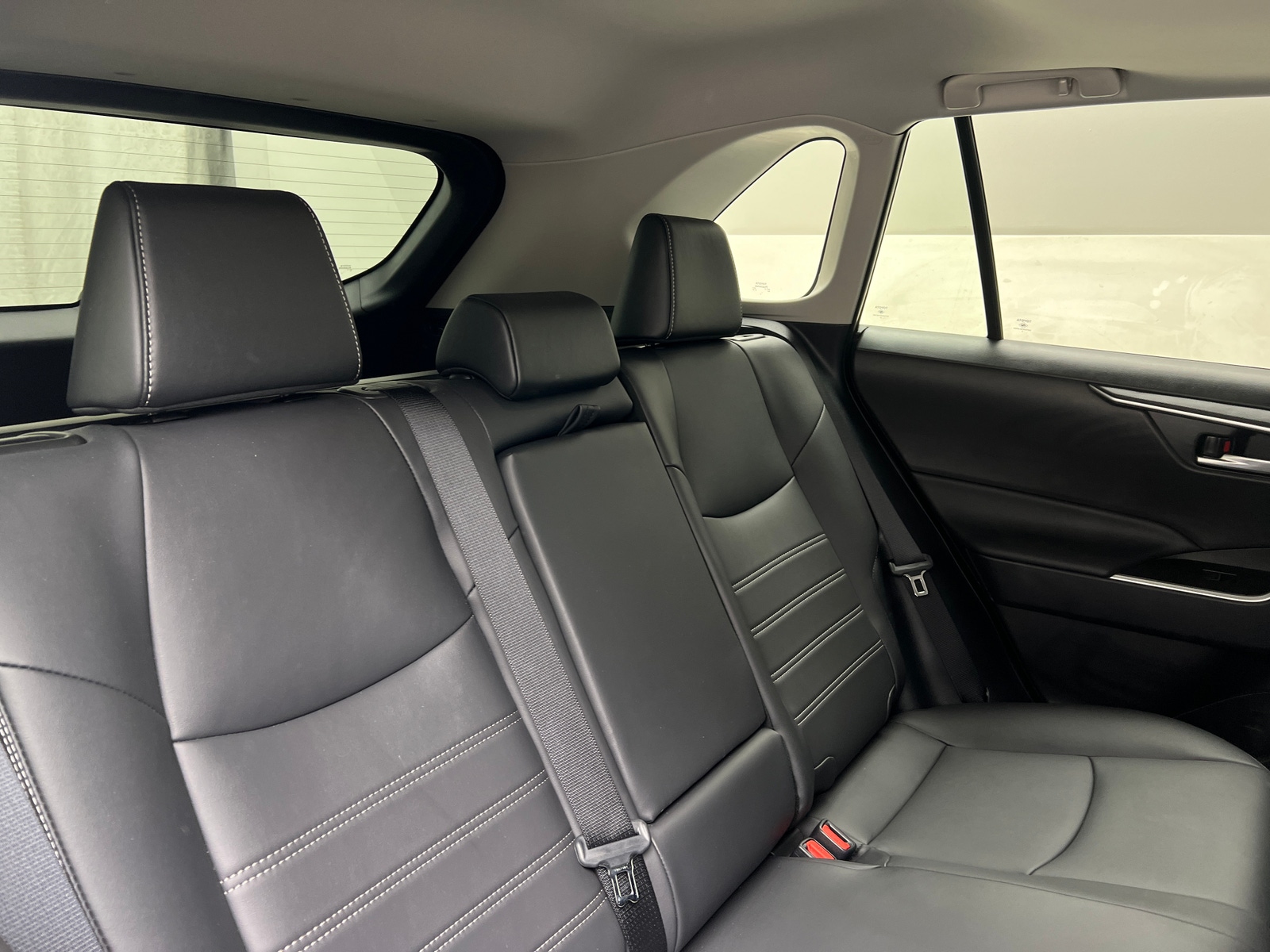 Thumbnail: 2025 Toyota RAV4 - 6
