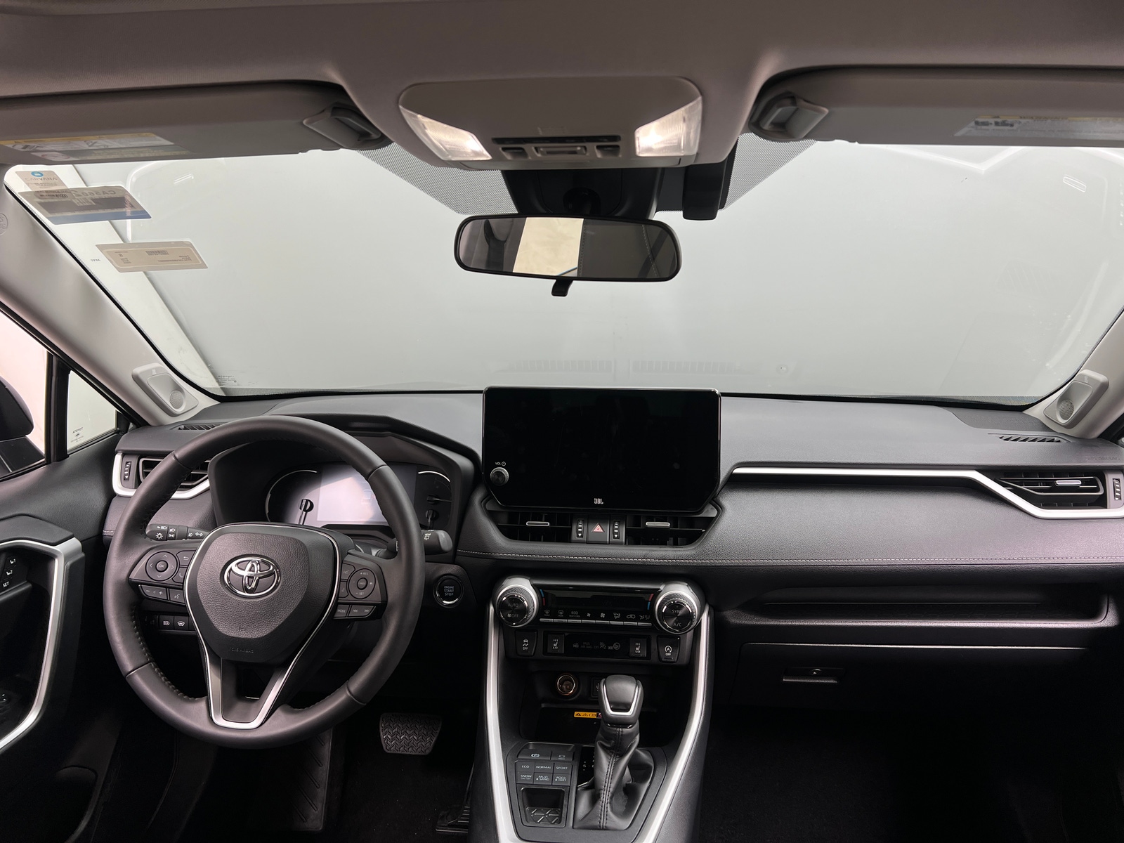 Thumbnail: 2025 Toyota RAV4 - 3