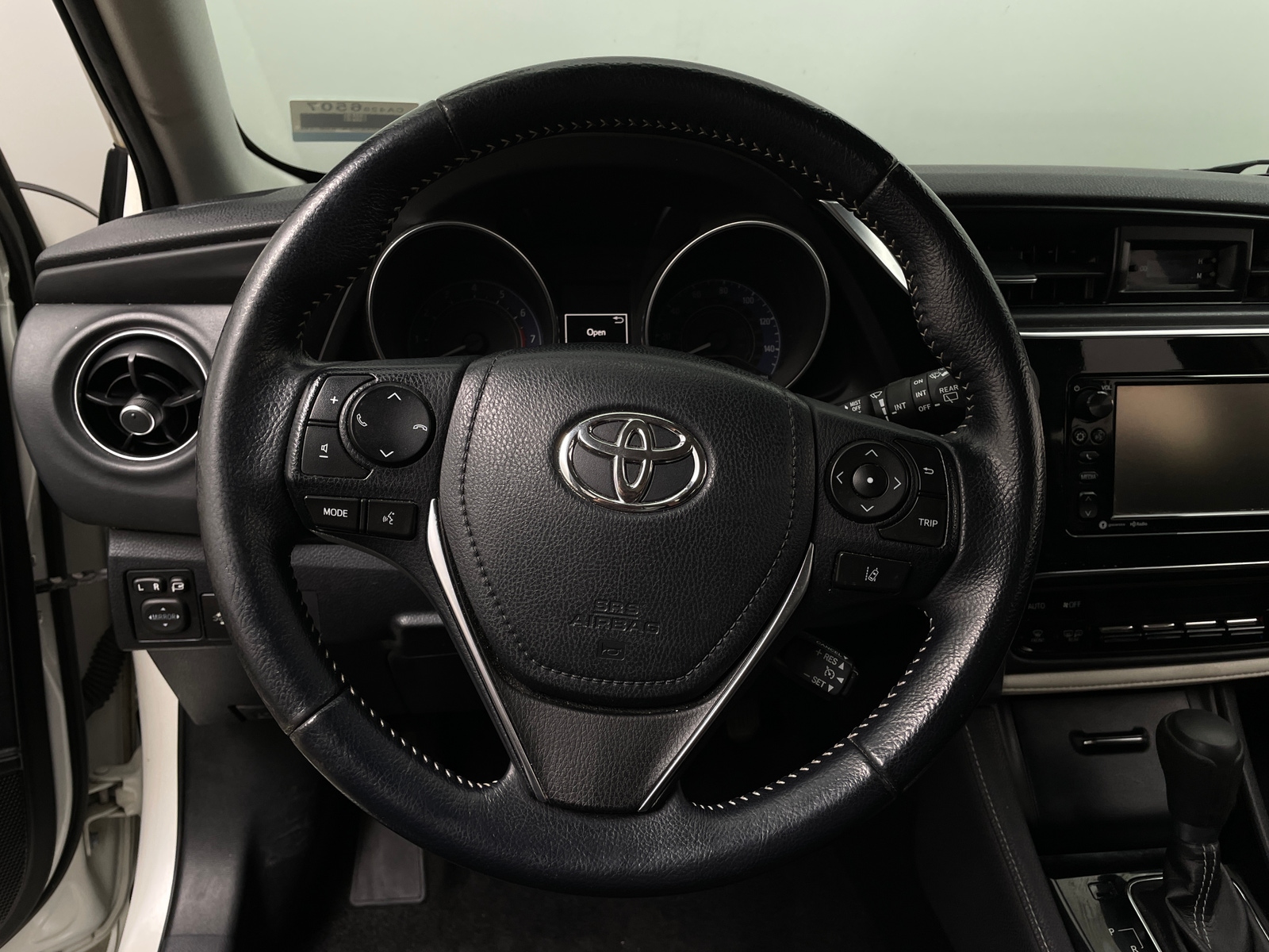 Thumbnail: 2018 Toyota Corolla iM - 5