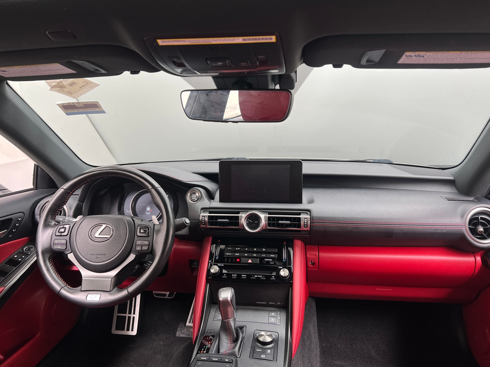Thumbnail: 2022 Lexus IS - 2