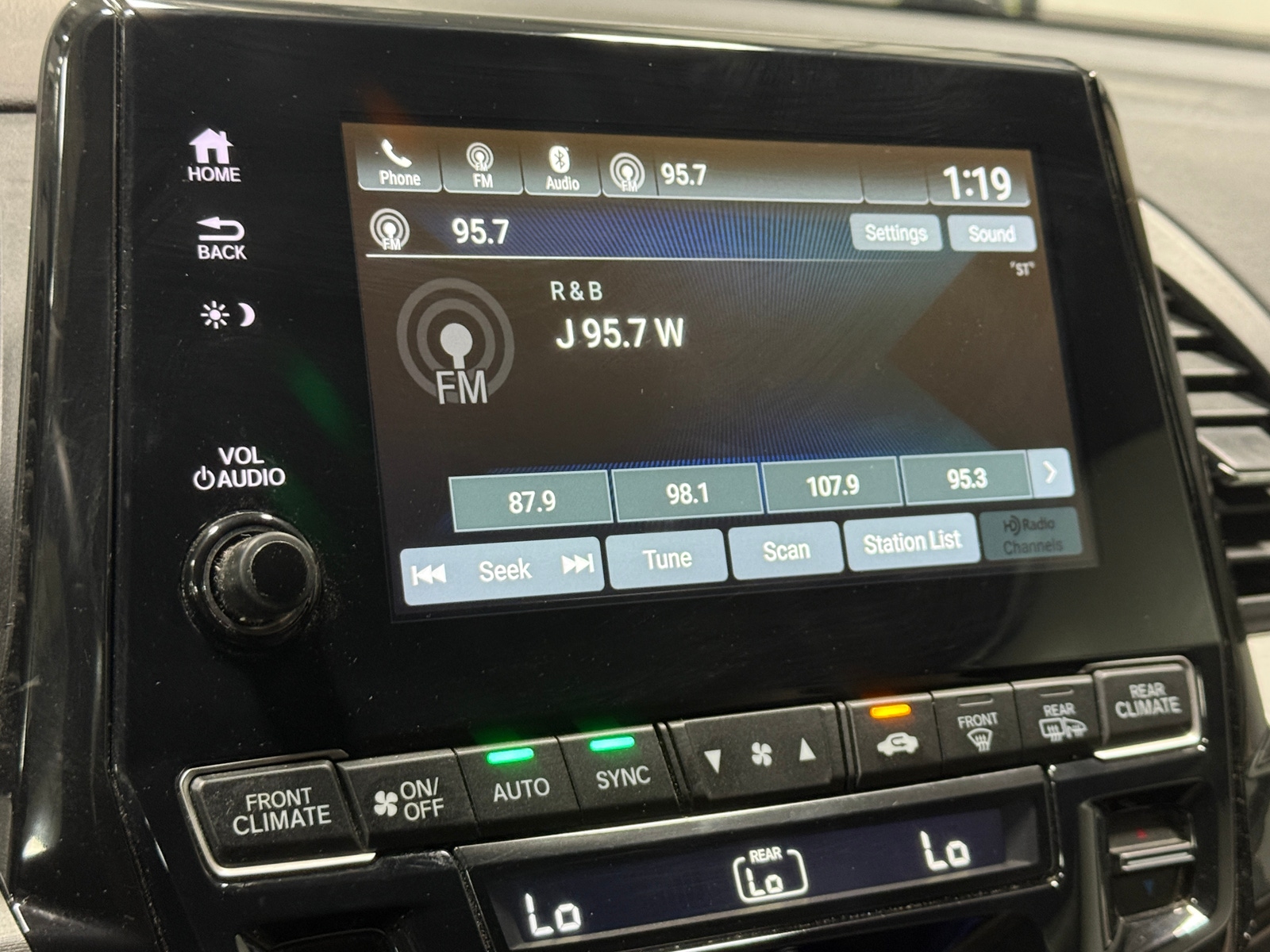 Thumbnail: 2019 Honda Odyssey - 4