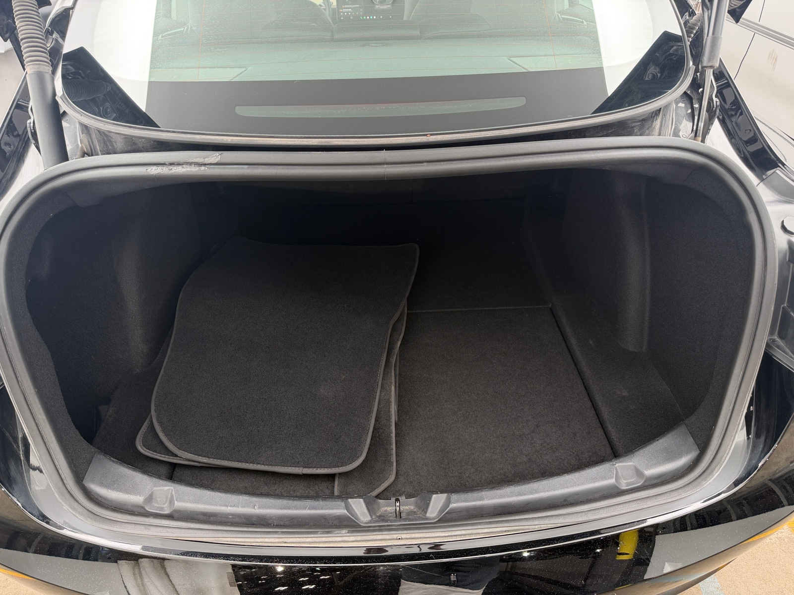 Thumbnail: 2022 Tesla Model 3 - 6