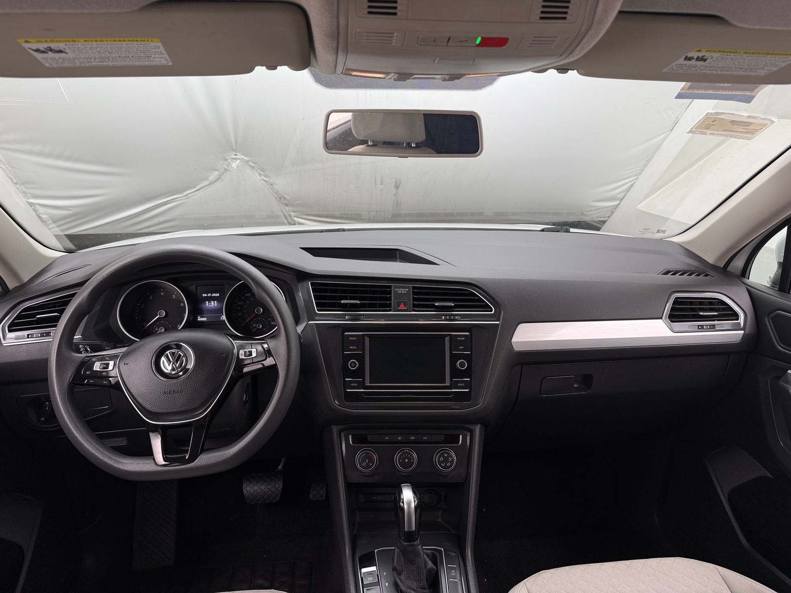 Thumbnail: 2021 Volkswagen Tiguan - 3