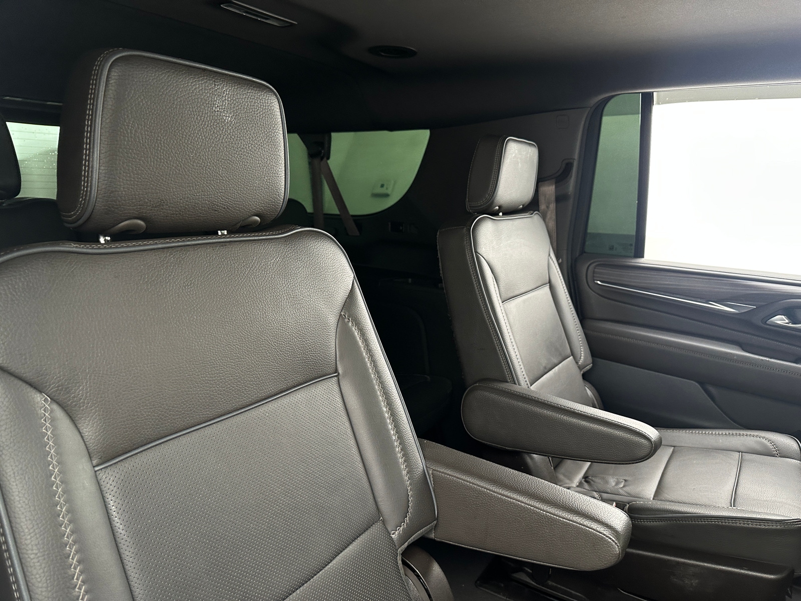 Thumbnail: 2024 GMC Yukon XL - 5