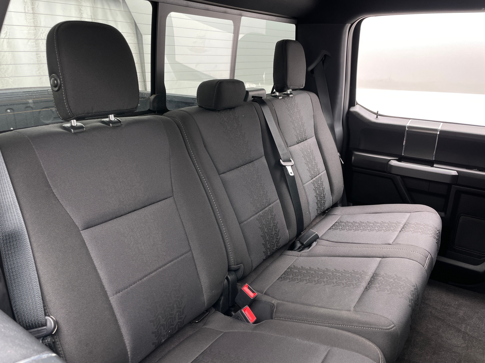 Thumbnail: 2018 Ford Econoline - 6