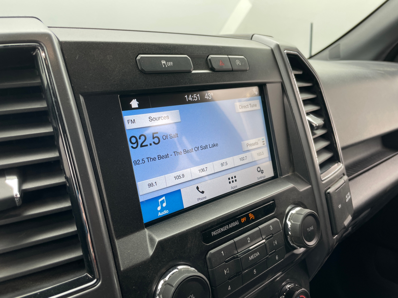 Thumbnail: 2018 Ford Econoline - 4