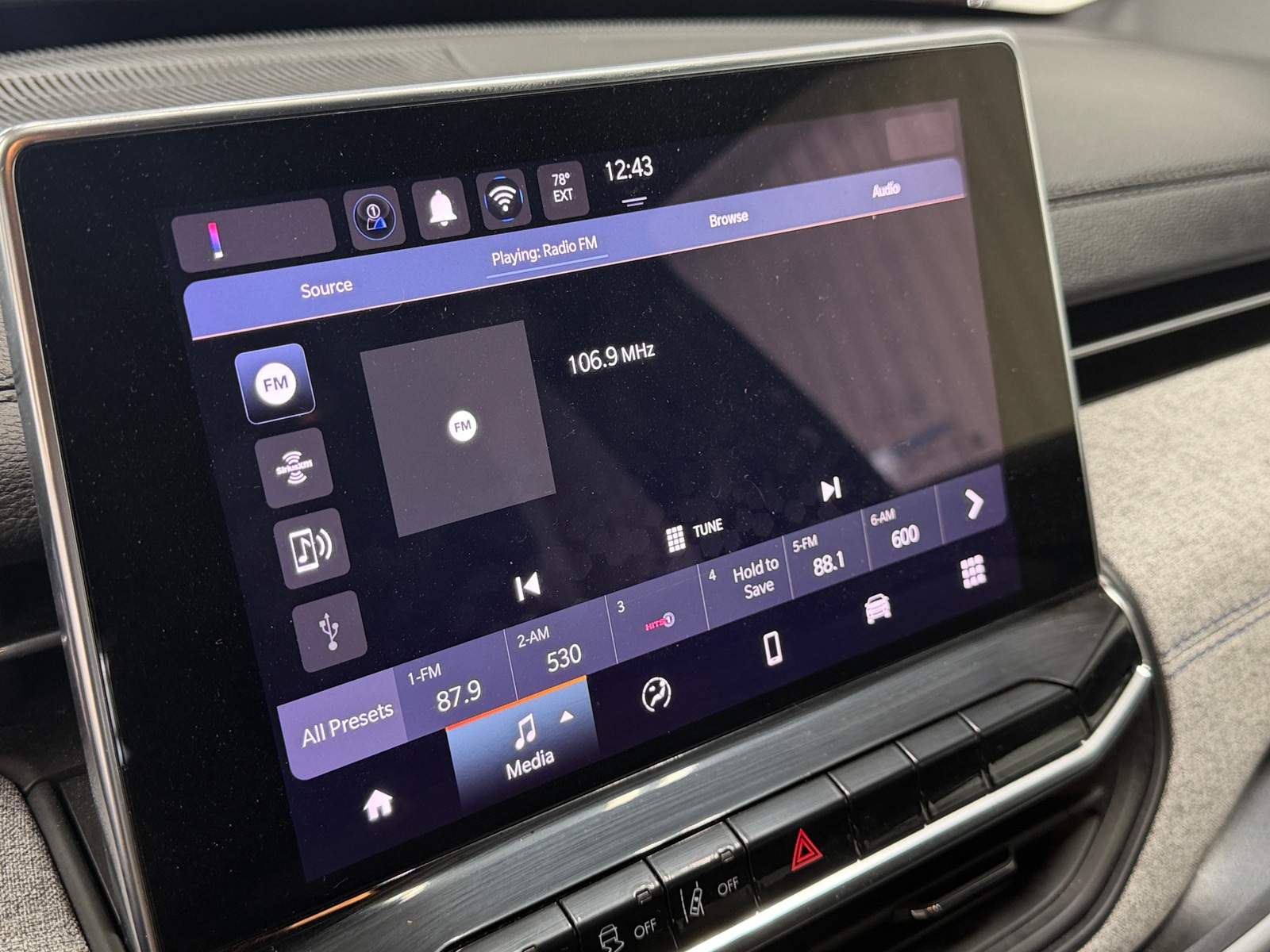 Thumbnail: 2024 Jeep Compass - 4