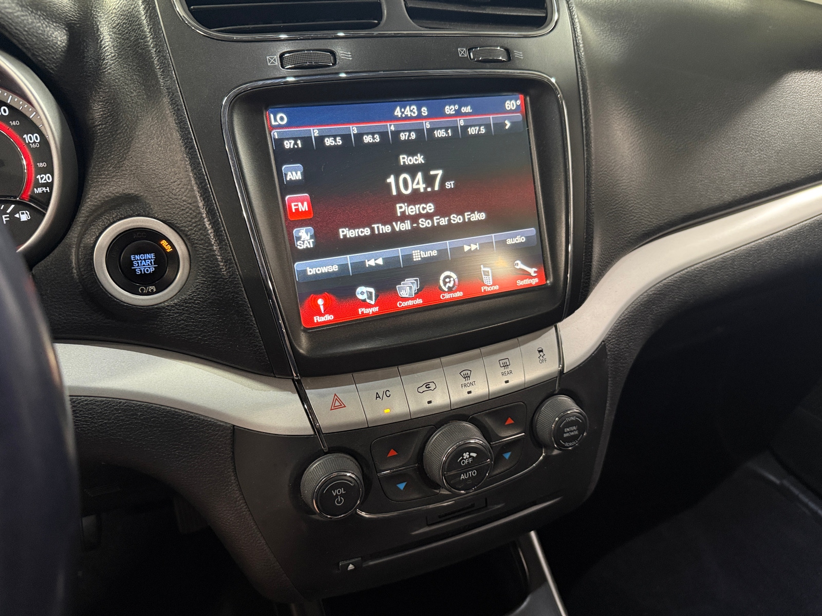 Thumbnail: 2019 Dodge Journey - 3