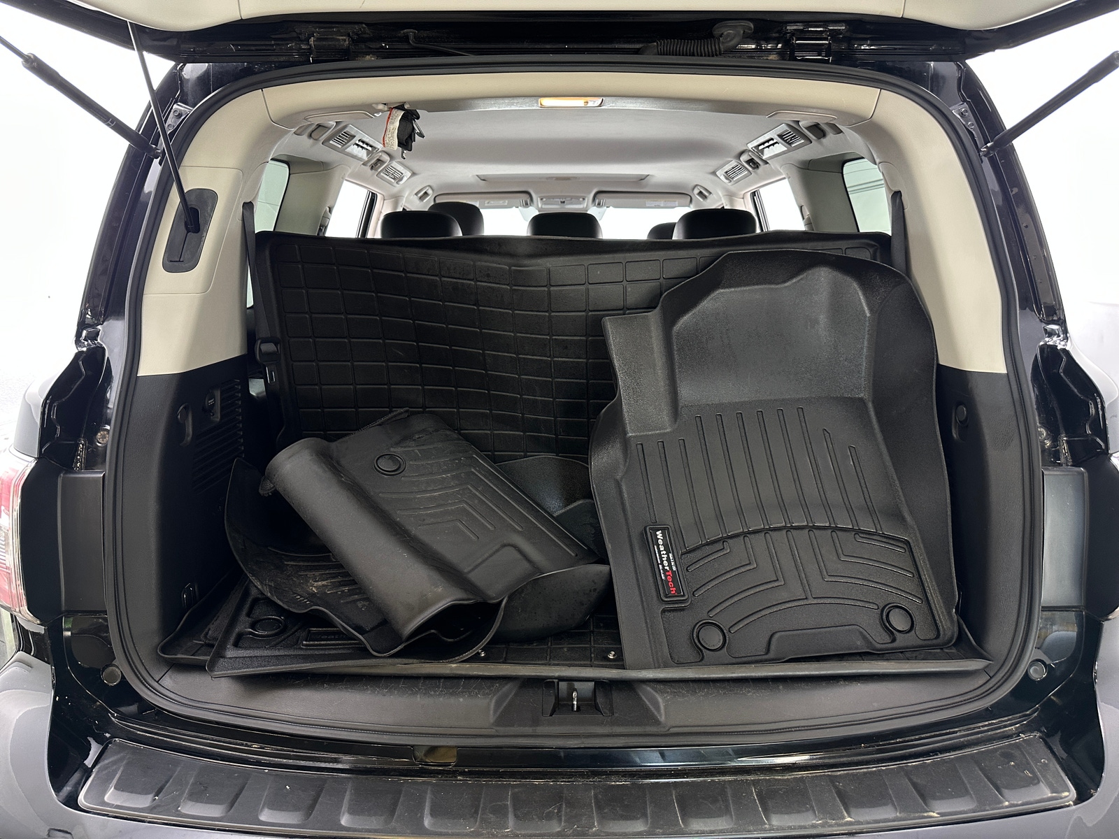 Thumbnail: 2019 Nissan Armada - 6