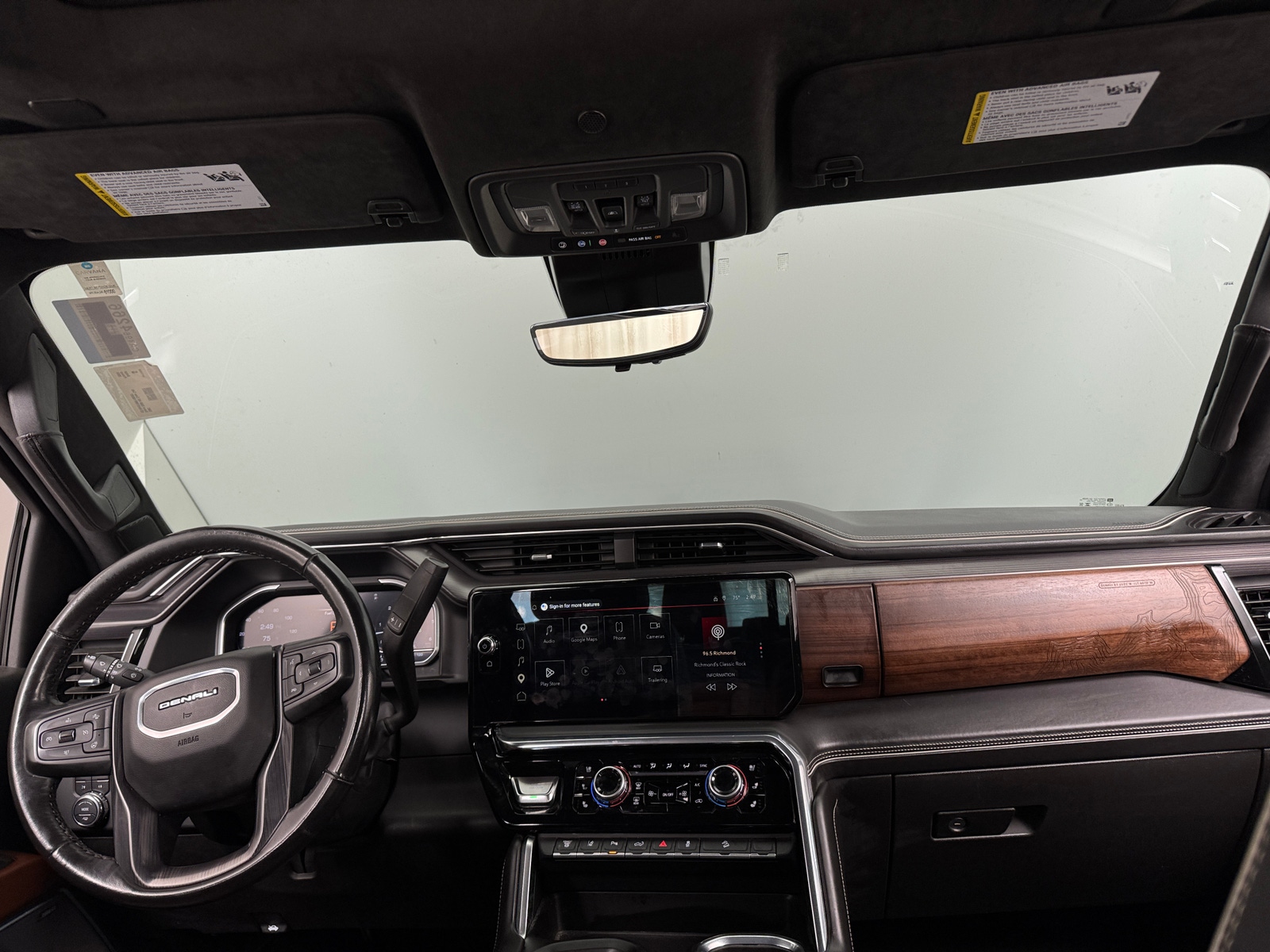 Thumbnail: 2024 GMC Sierra 2500 - 2