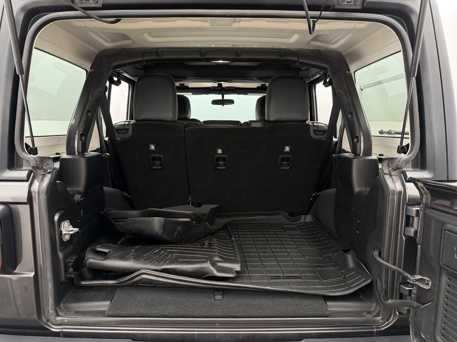 Thumbnail: 2018 Jeep Wrangler - 7