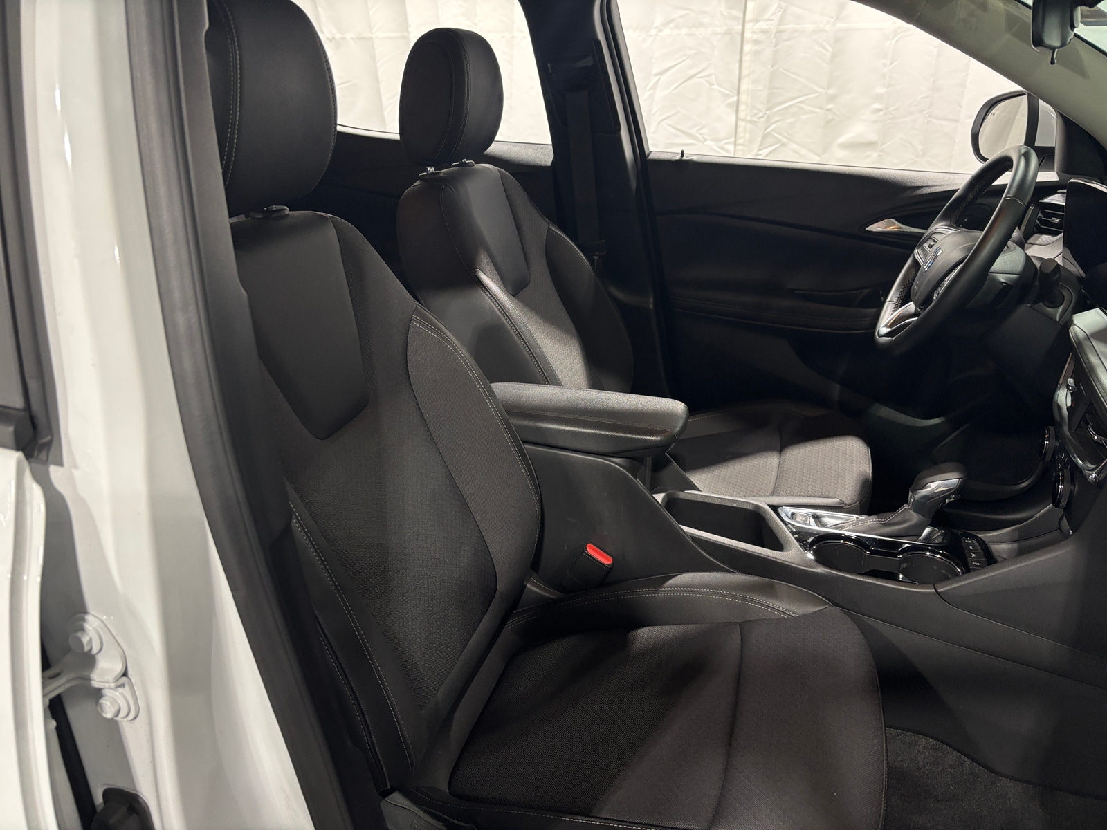 Thumbnail: 2025 Buick Encore GX - 2