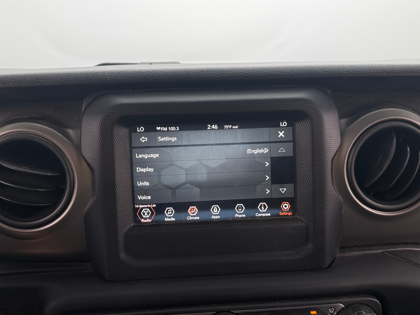 Thumbnail: 2019 Jeep Wrangler - 4