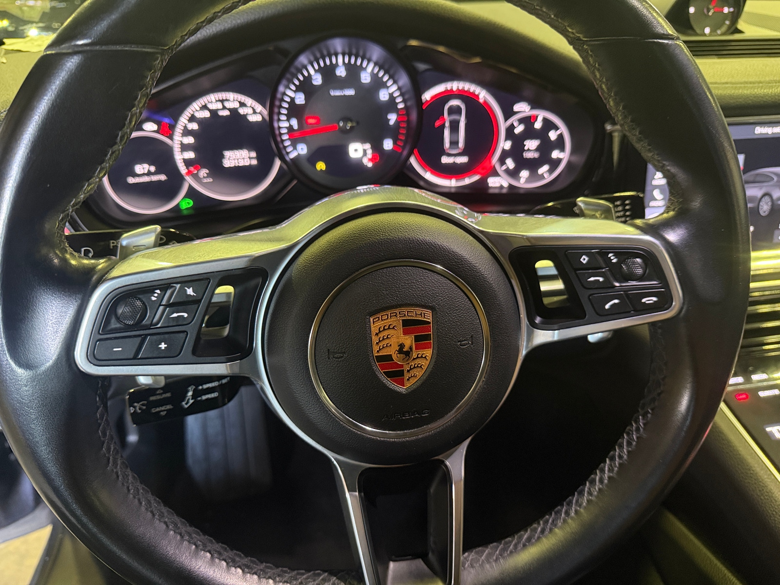 Thumbnail: 2018 Porsche Panamera - 4