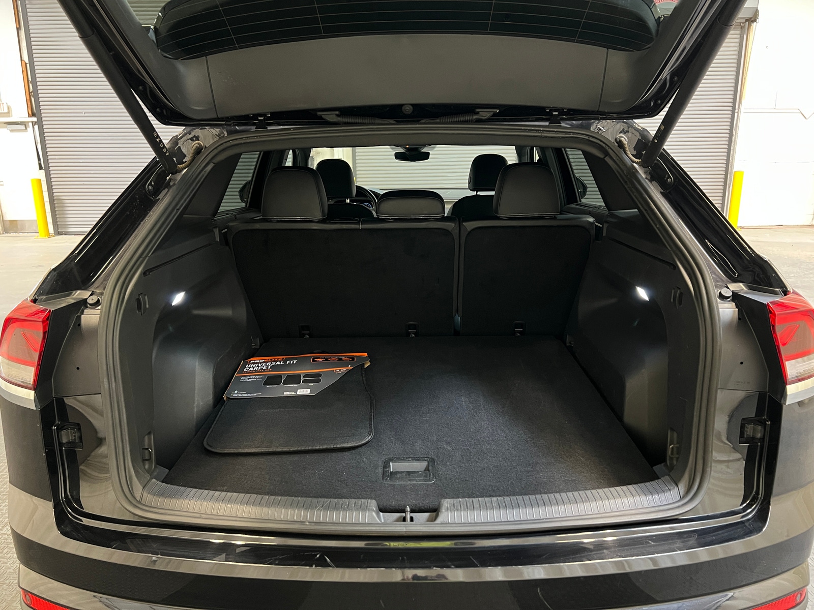 Thumbnail: 2025 Volkswagen Atlas - 6