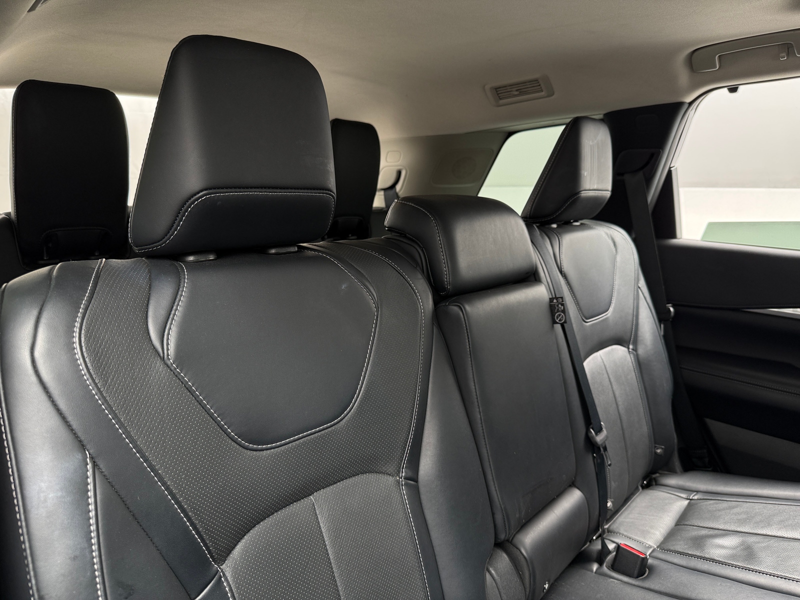 Thumbnail: 2023 INFINITI QX60 - 5