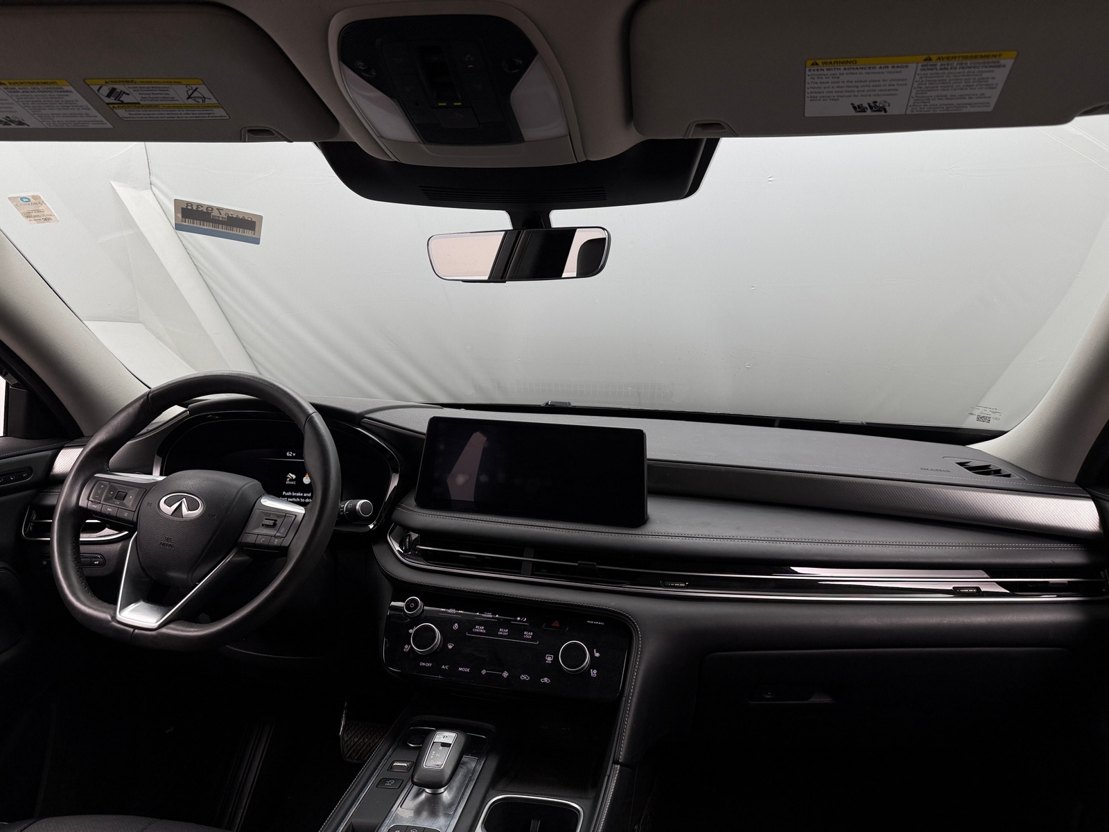 Thumbnail: 2023 INFINITI QX60 - 2