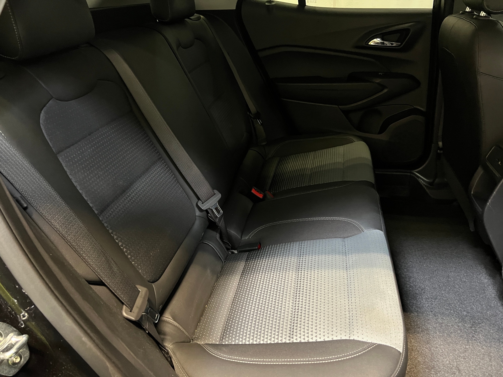 Thumbnail: 2025 Chevrolet Trax - 6