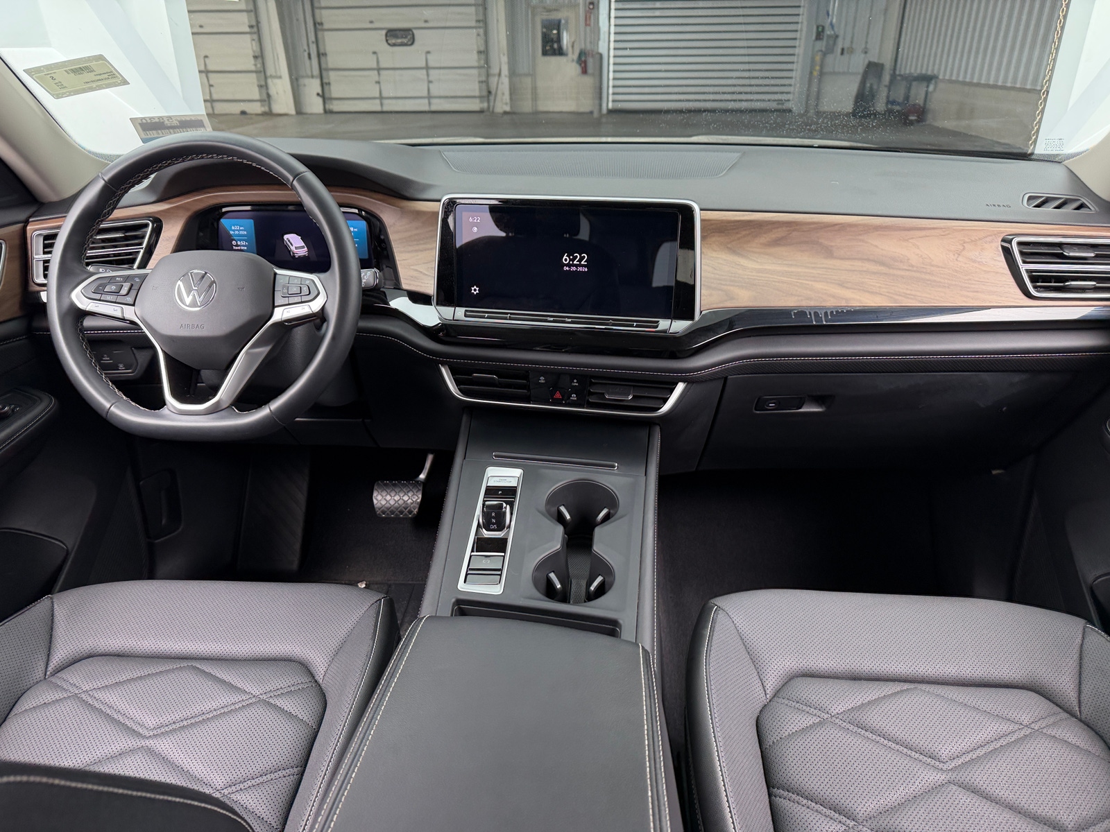 Thumbnail: 2024 Volkswagen Atlas - 2