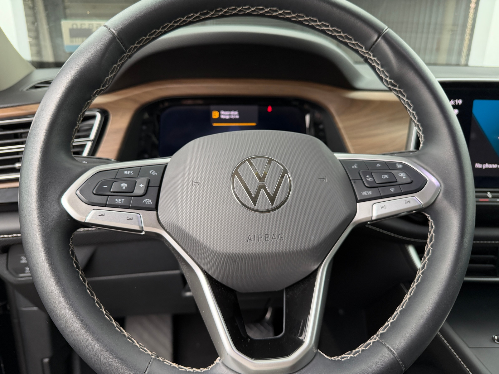 Thumbnail: 2024 Volkswagen Atlas - 4