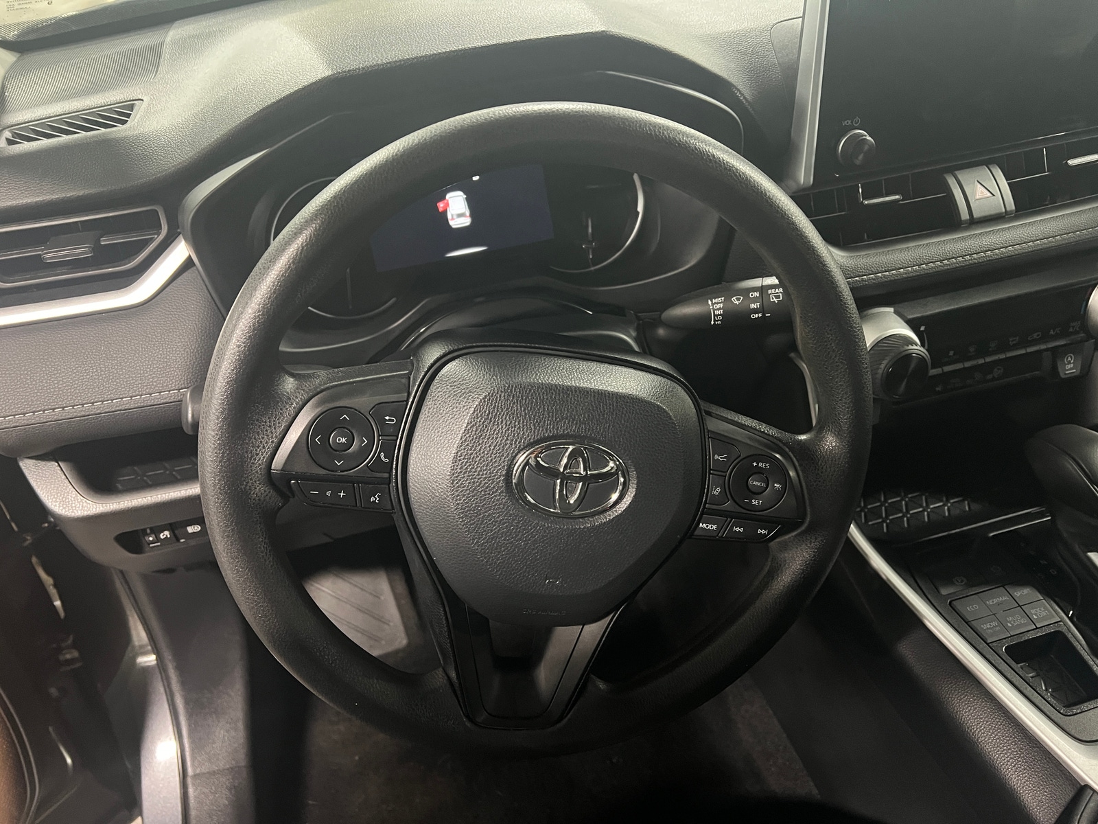 Thumbnail: 2024 Toyota RAV4 - 5