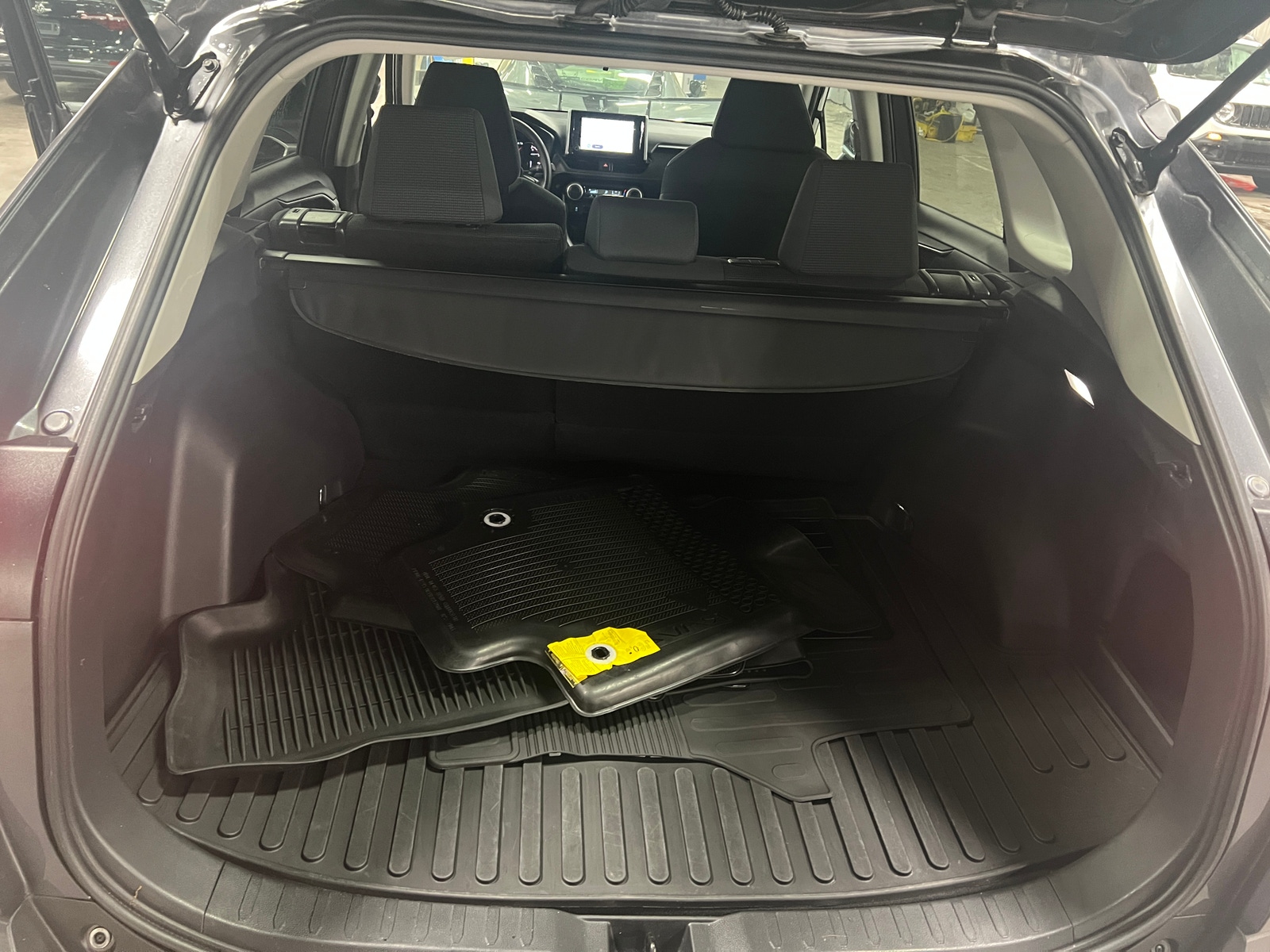 Thumbnail: 2024 Toyota RAV4 - 7