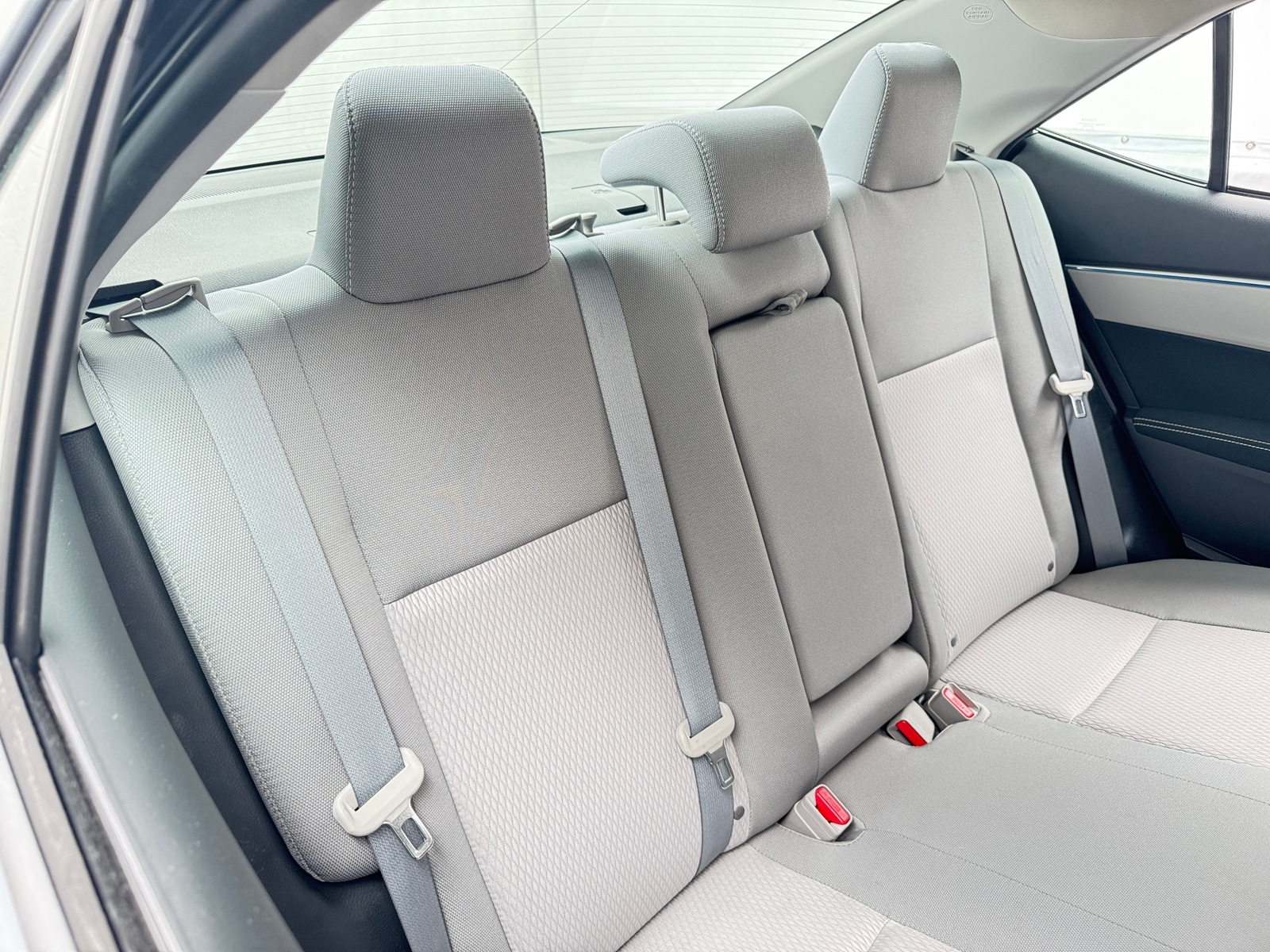 Thumbnail: 2015 Toyota Corolla - 6