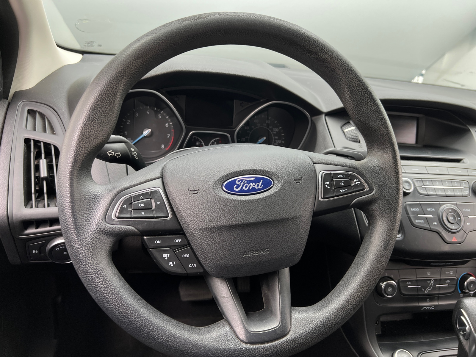 Thumbnail: 2017 Ford Focus - 5