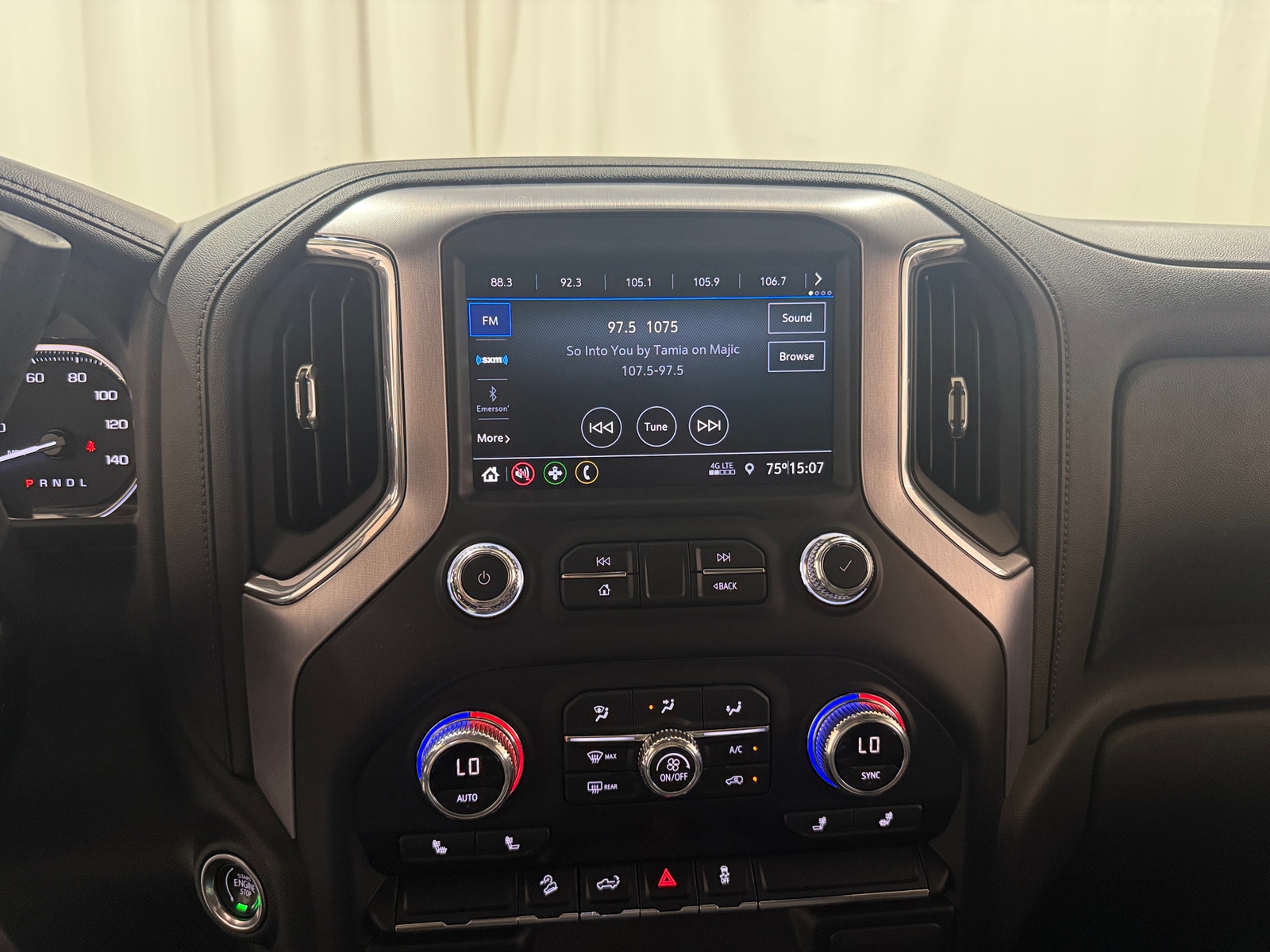 Thumbnail: 2022 GMC Sierra 2500 - 4