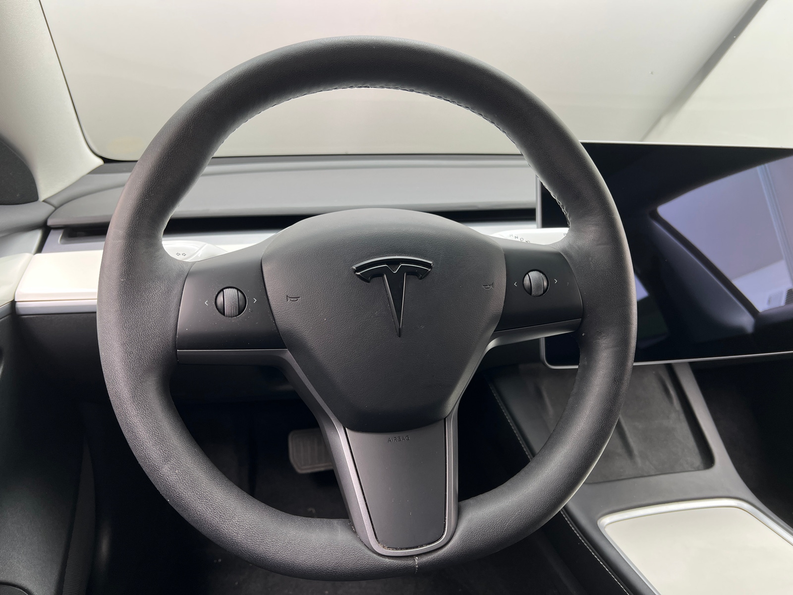 Thumbnail: 2022 Tesla Model 3 - 4