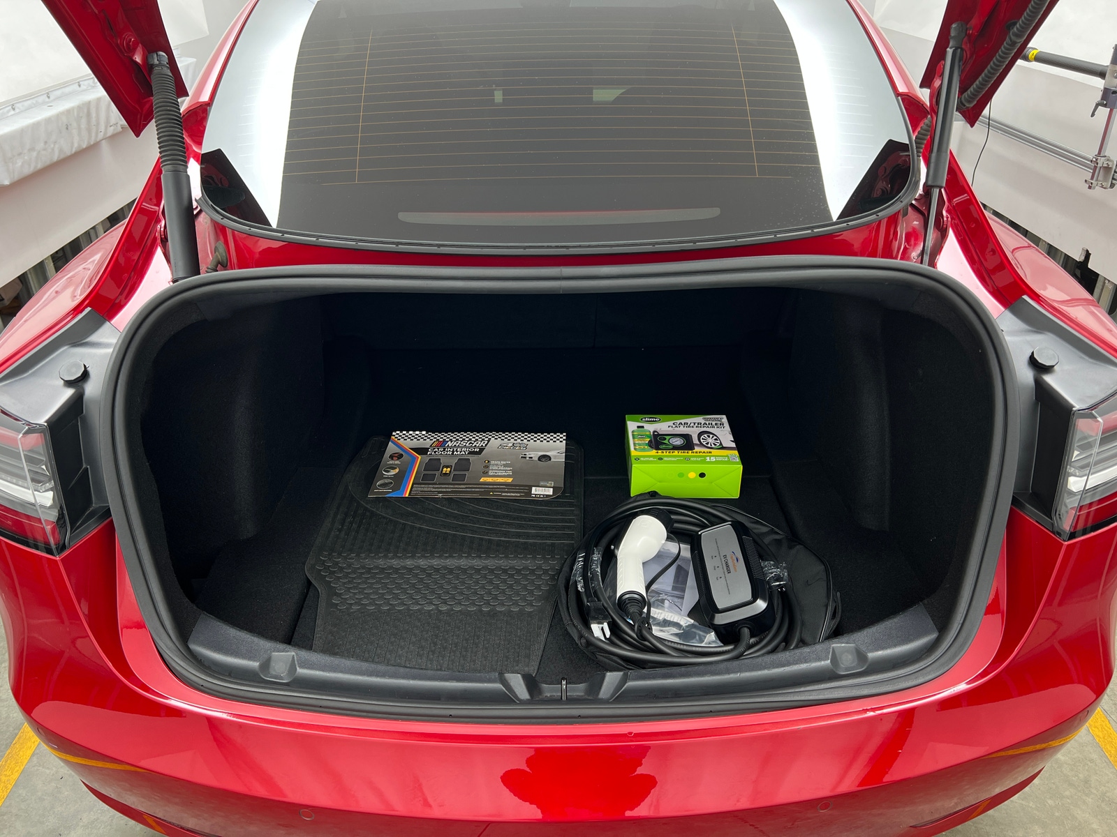 Thumbnail: 2022 Tesla Model 3 - 6