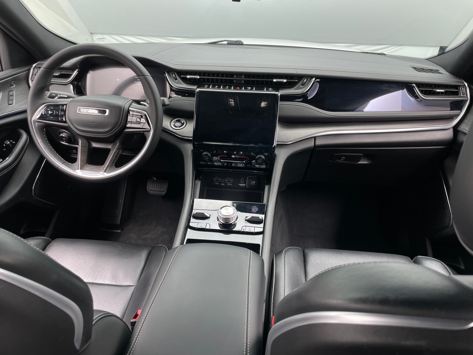 Thumbnail: 2023 Jeep Grand Cherokee - 2