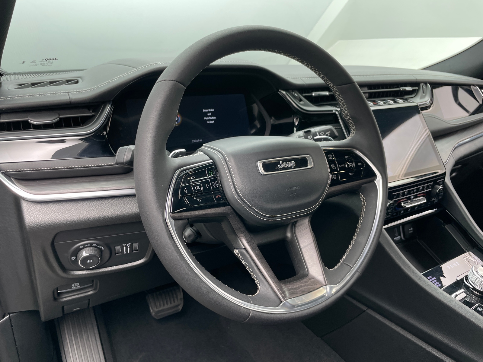 Thumbnail: 2023 Jeep Grand Cherokee - 4