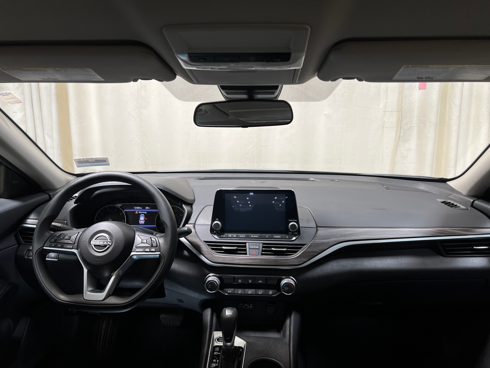 Thumbnail: 2025 Nissan Altima - 3