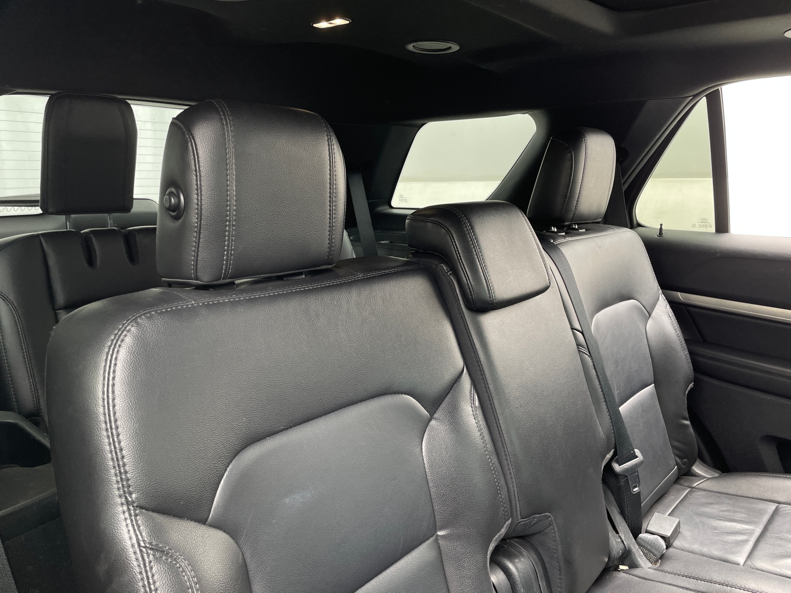 Thumbnail: 2018 Ford Explorer - 5