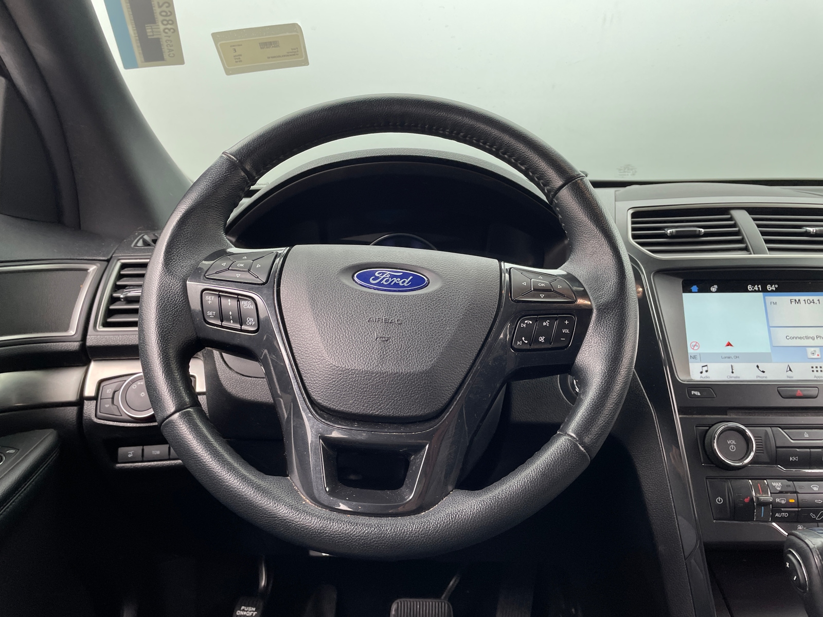 Thumbnail: 2018 Ford Explorer - 4