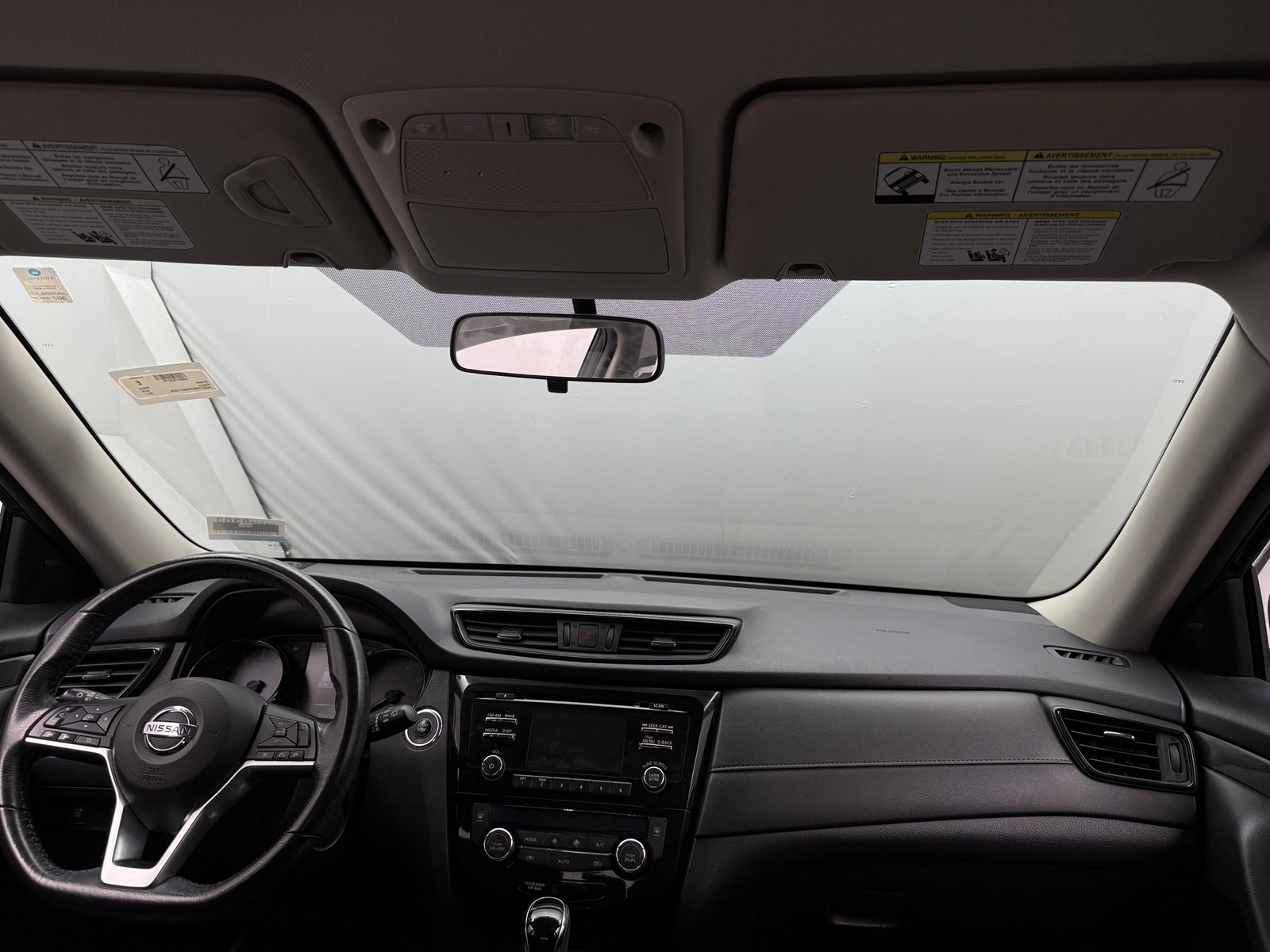 Thumbnail: 2017 Nissan Rogue - 3