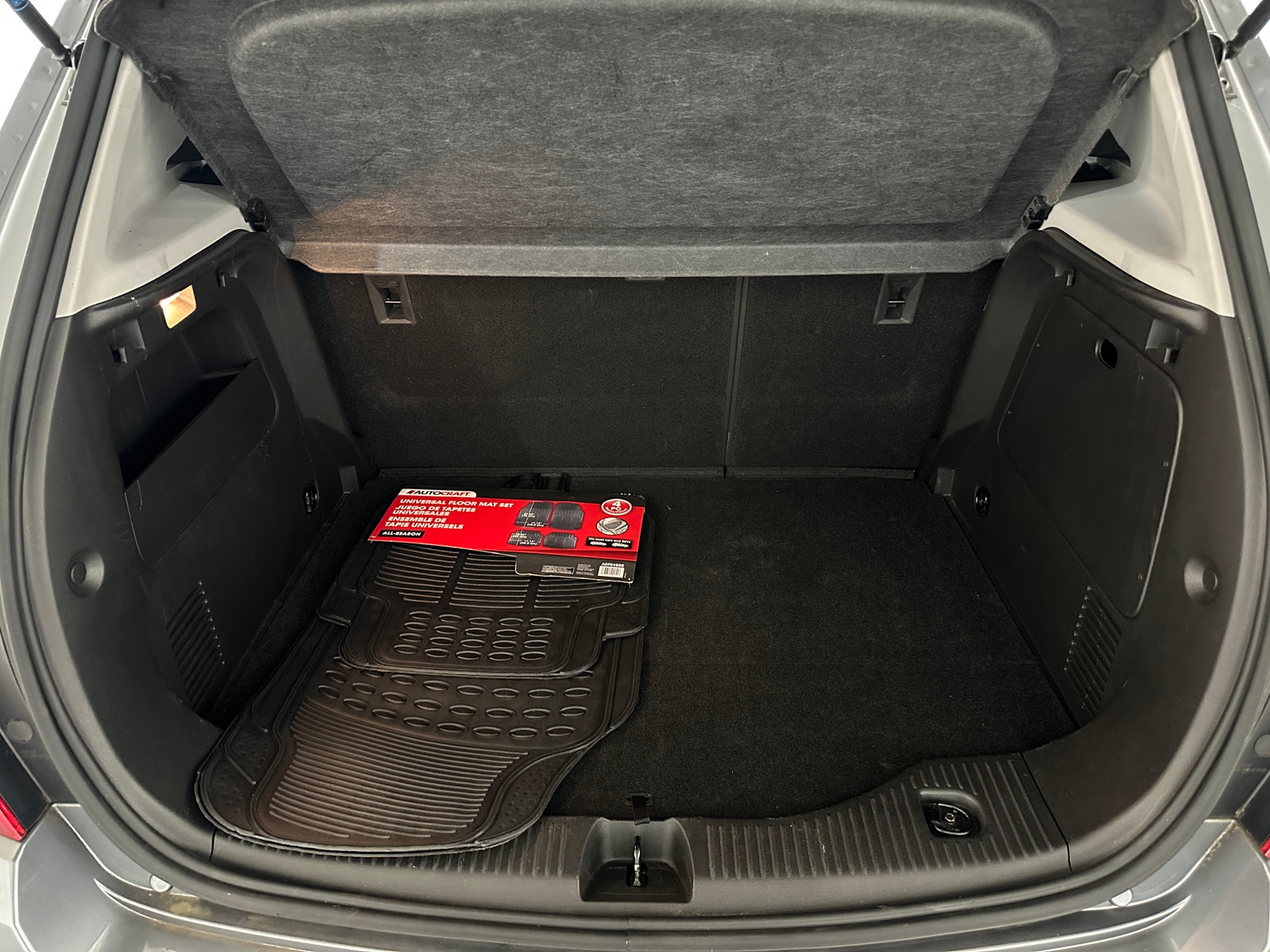 Thumbnail: 2019 Chevrolet Trax - 7