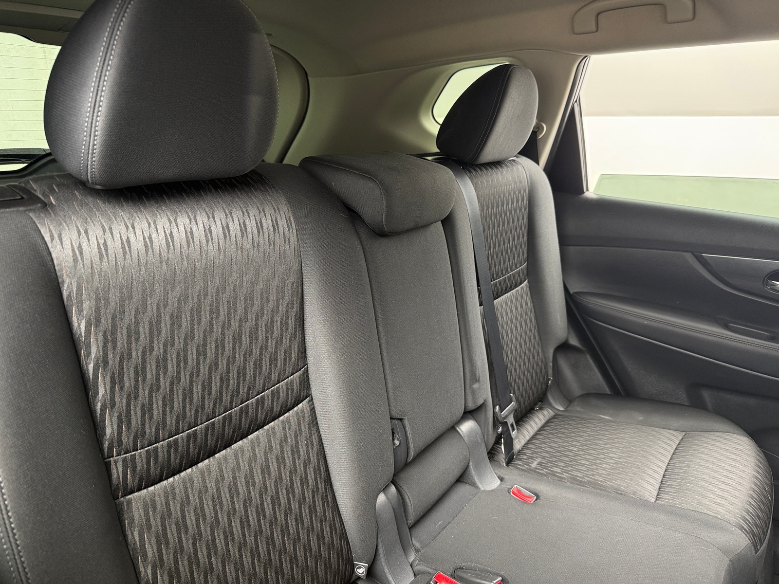 Thumbnail: 2019 Nissan Rogue - 6