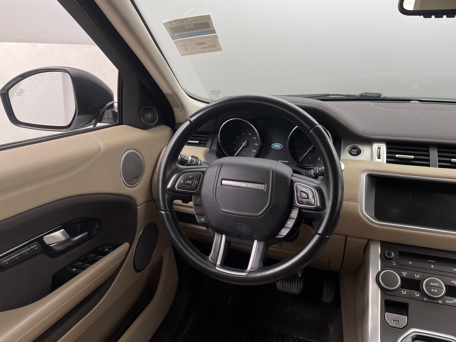 Thumbnail: 2017 Land Rover Range Rover Evoque - 4