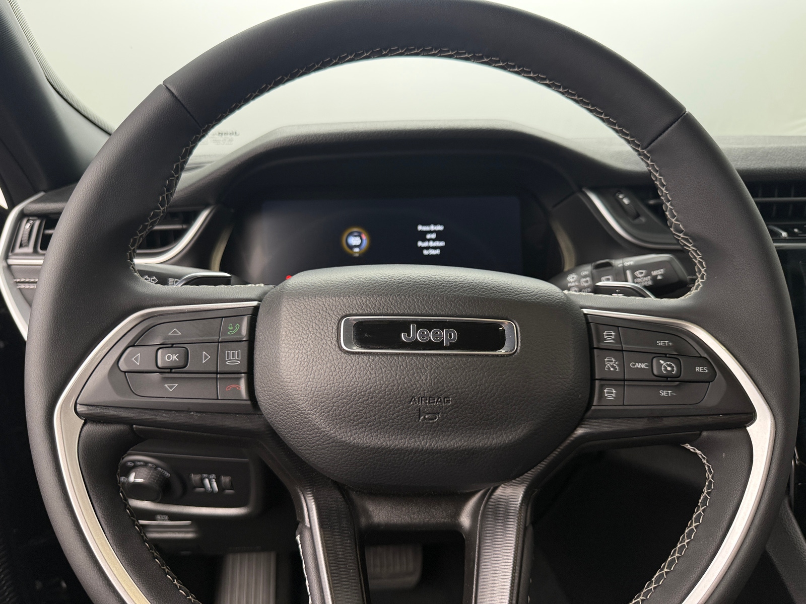 Thumbnail: 2025 Jeep Grand Cherokee - 5