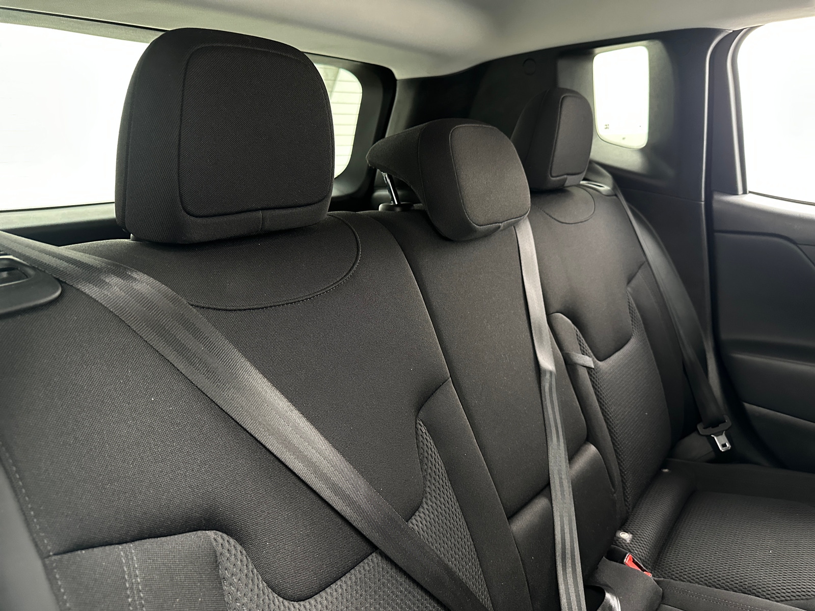 Thumbnail: 2018 Jeep Renegade - 6