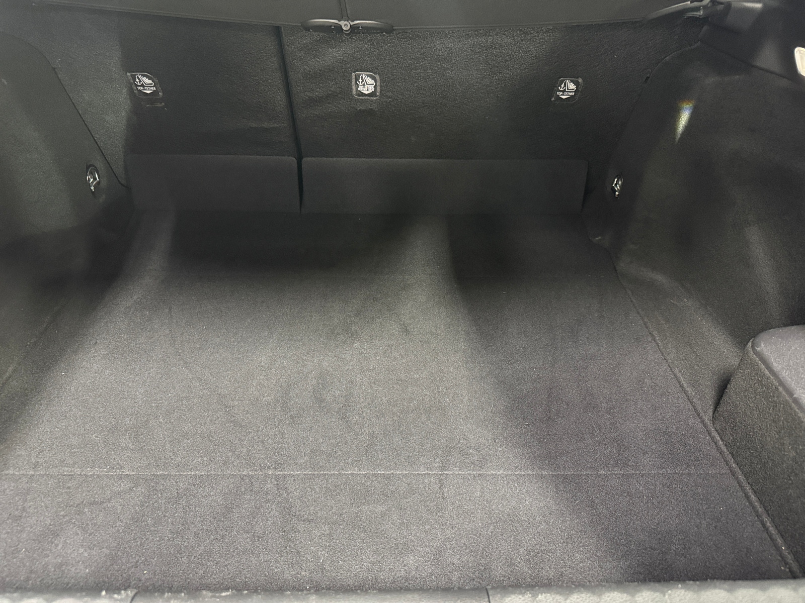 Thumbnail: 2025 Toyota Prius - 7