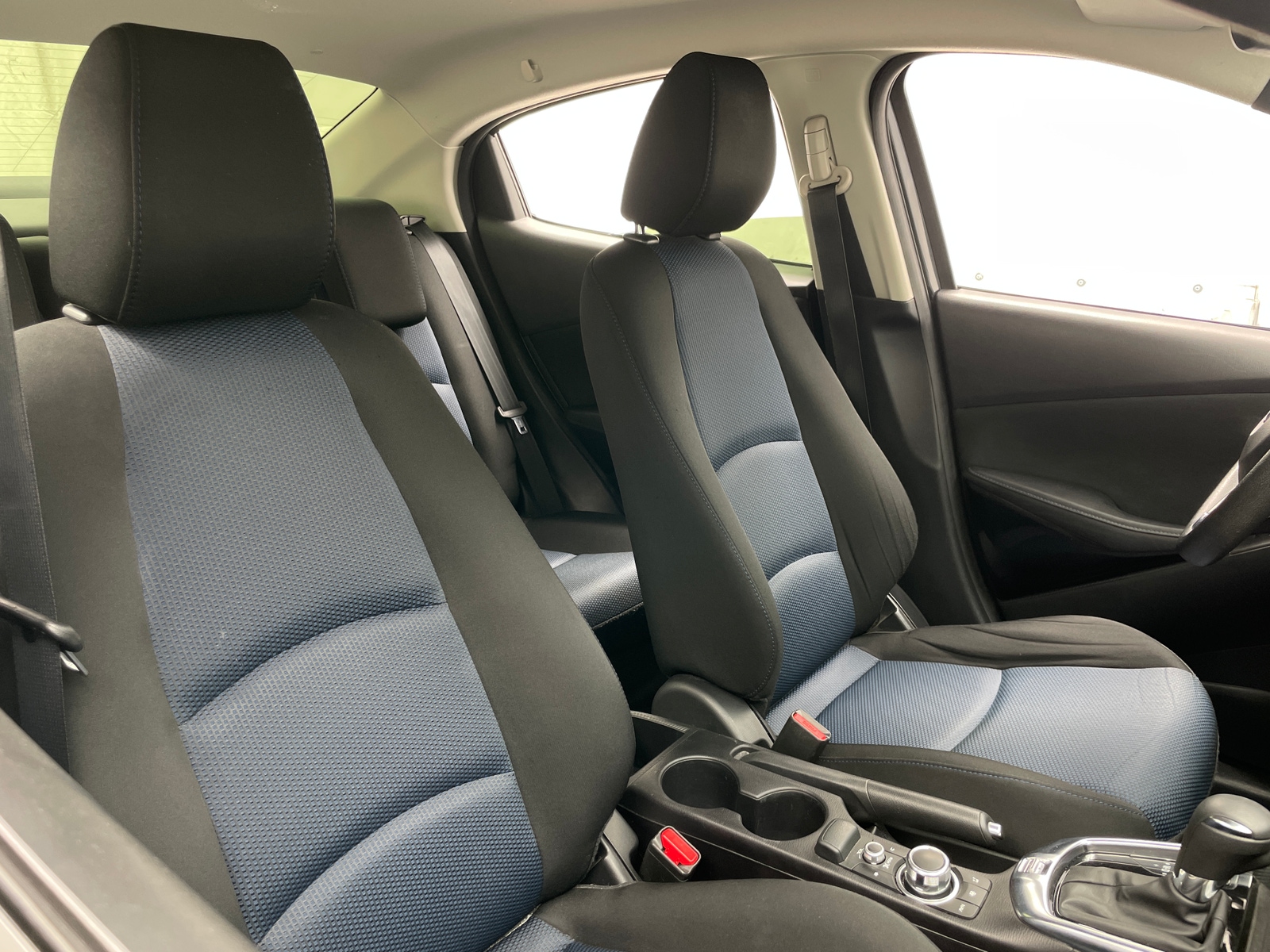 Thumbnail: 2018 Toyota Yaris iA - 2