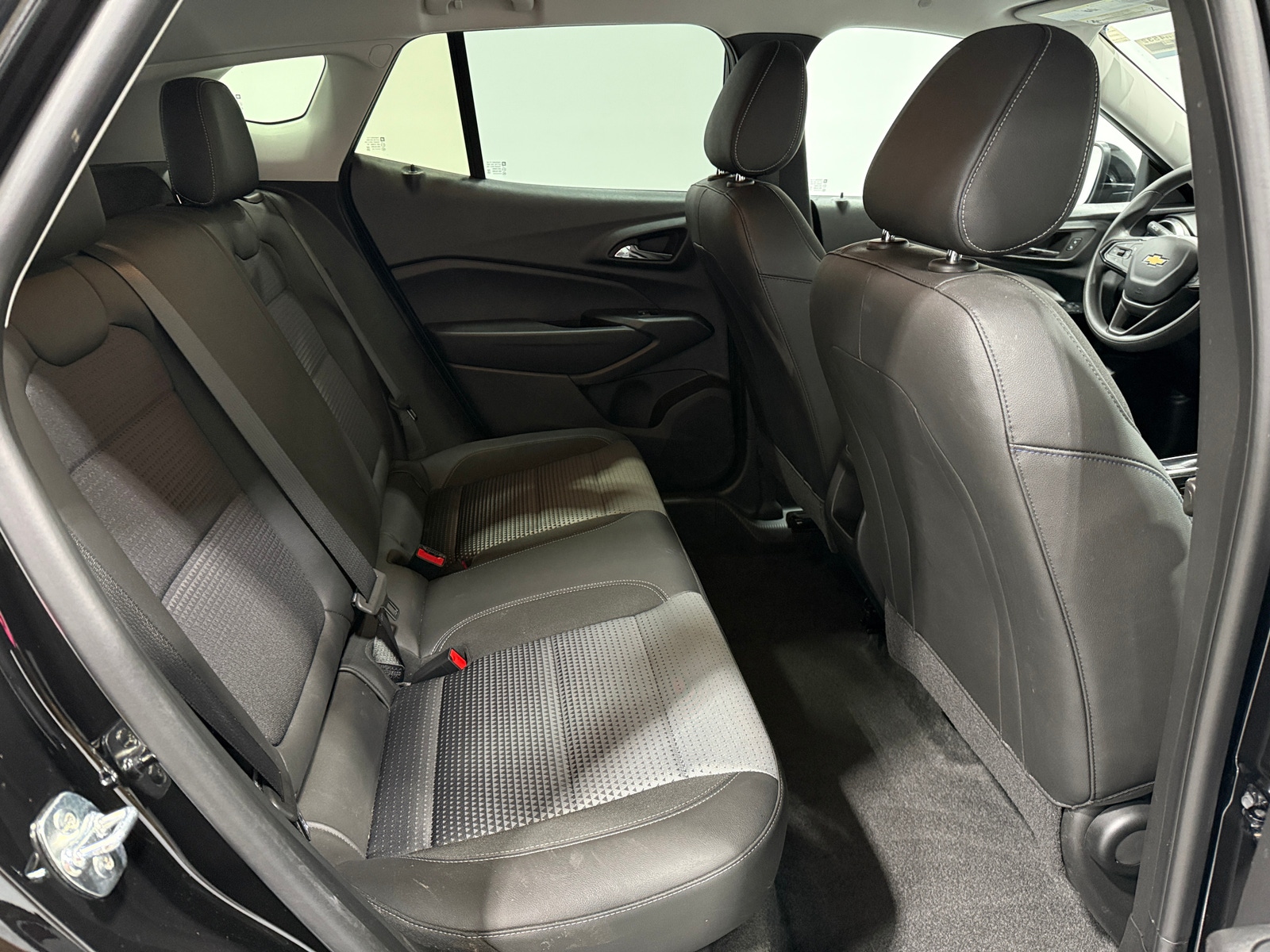 Thumbnail: 2025 Chevrolet Trax - 6