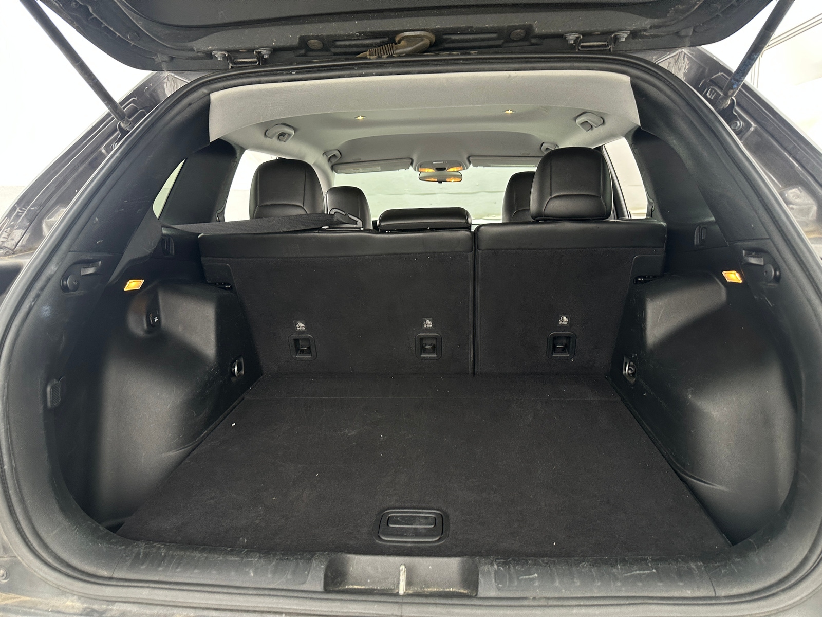 Thumbnail: 2020 Jeep Cherokee - 7