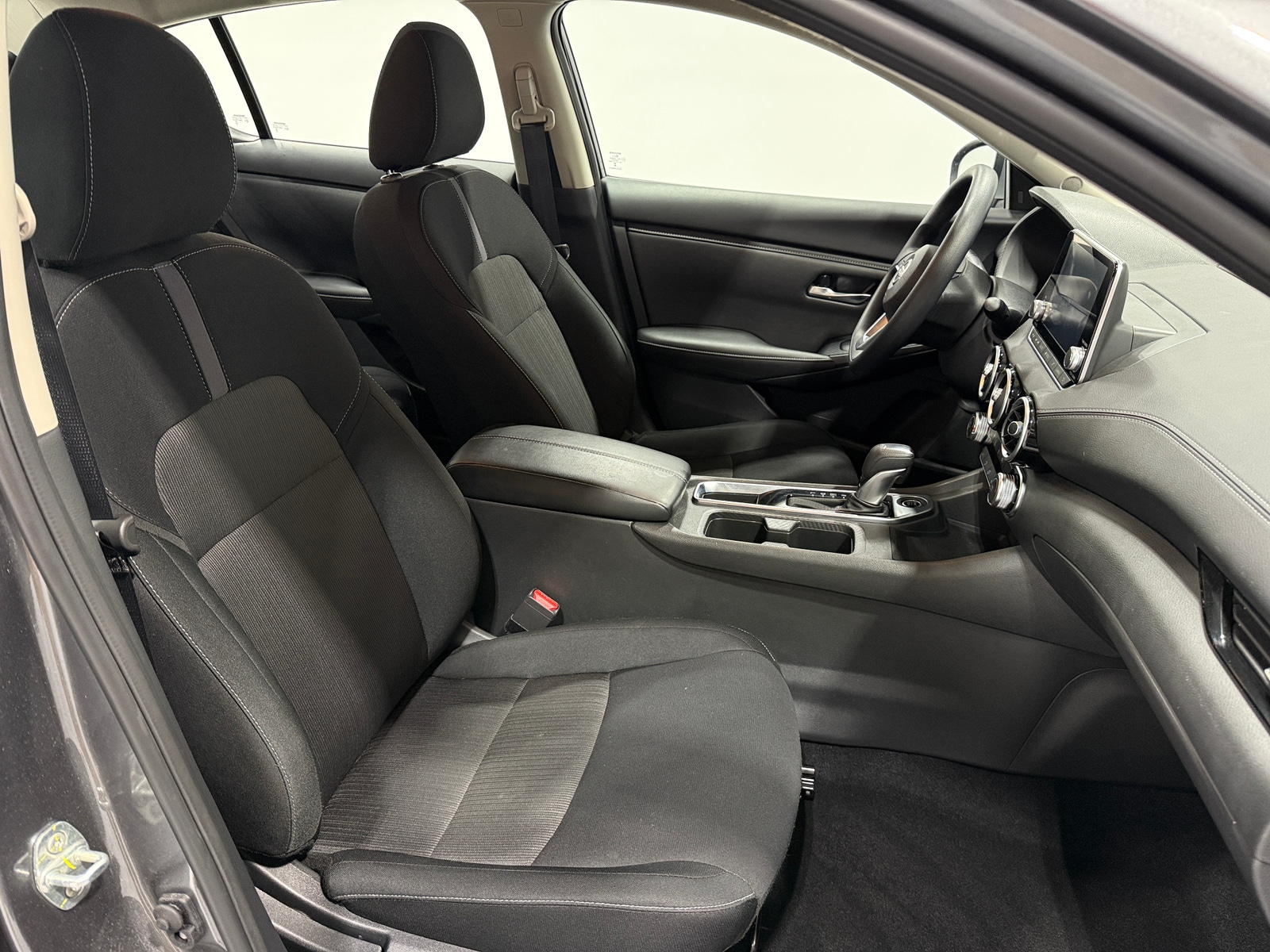 Thumbnail: 2025 Nissan Sentra - 2