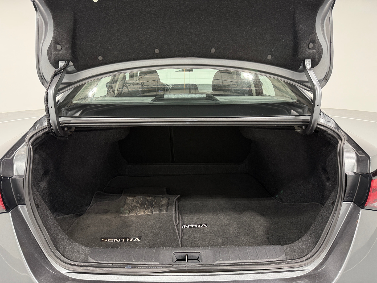 Thumbnail: 2025 Nissan Sentra - 7